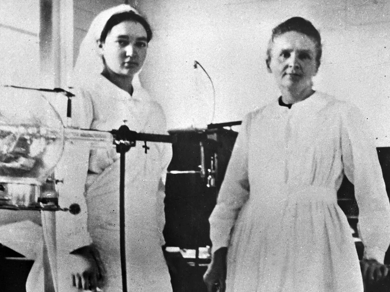 File:Photo-of-marie-curie-right-and-her-teenage-daughter-irene.webp