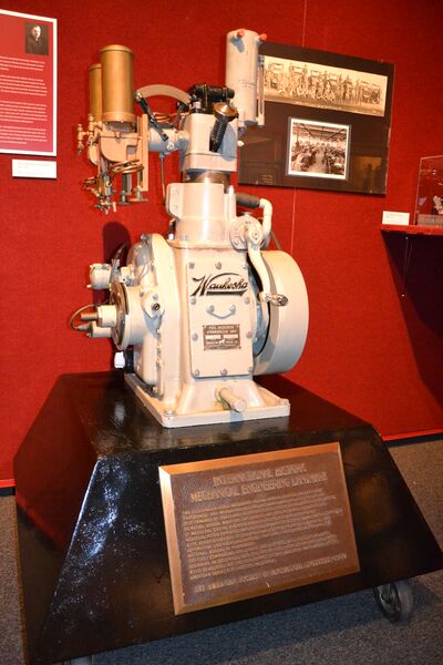 File:CFR Engine of Waukesha Motors - used for 'Knock' testing of IC engines.JPG