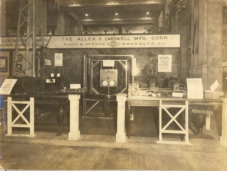 File:4601-cardwell exhibition at grand central palace.jpg